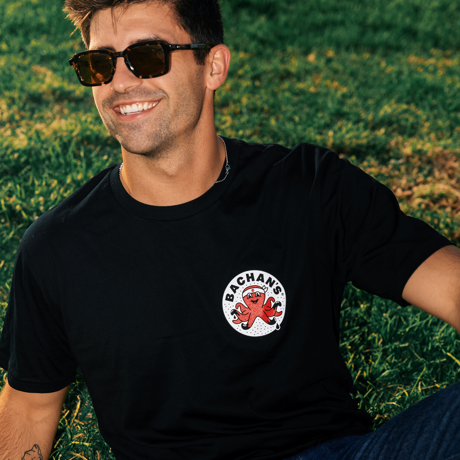 Knuckles Tee - Clean Discovery Tee Assortment